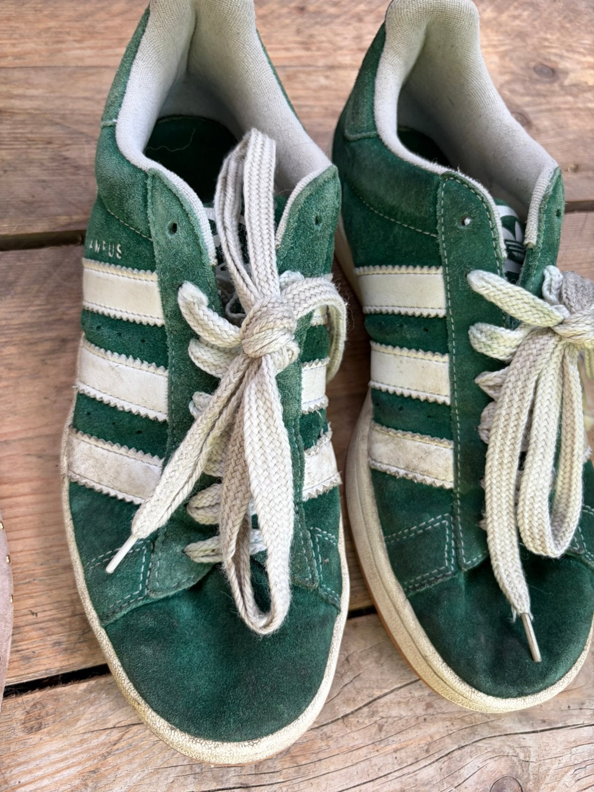 Schoenen adidas groen, Jongen of Meisje, Schoenen, Ophalen of Verzenden, Zo goed als nieuw