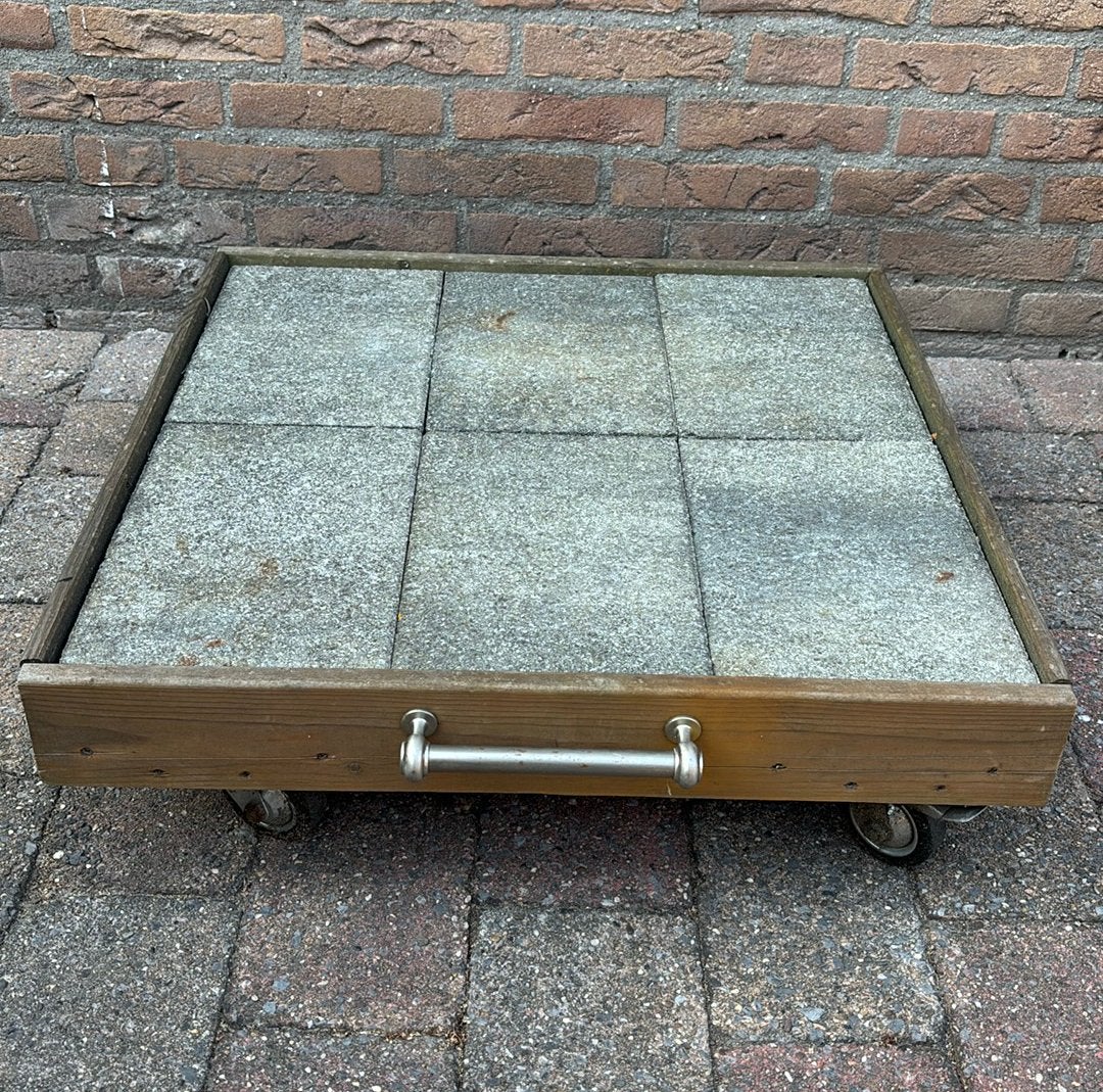 Verrijdbaar plateau voor BBQ of plant, Ophalen, Gebruikt