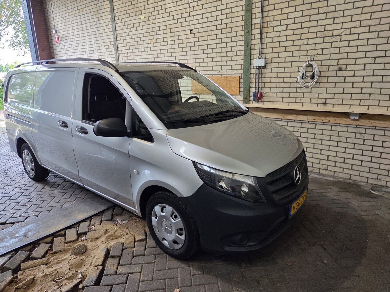 Mercedes-Benz Vito 1.6 CDI 84KW 2020 Grijs Euro 6, Auto's, Voorwielaandrijving, Stof, Particulier, Te koop