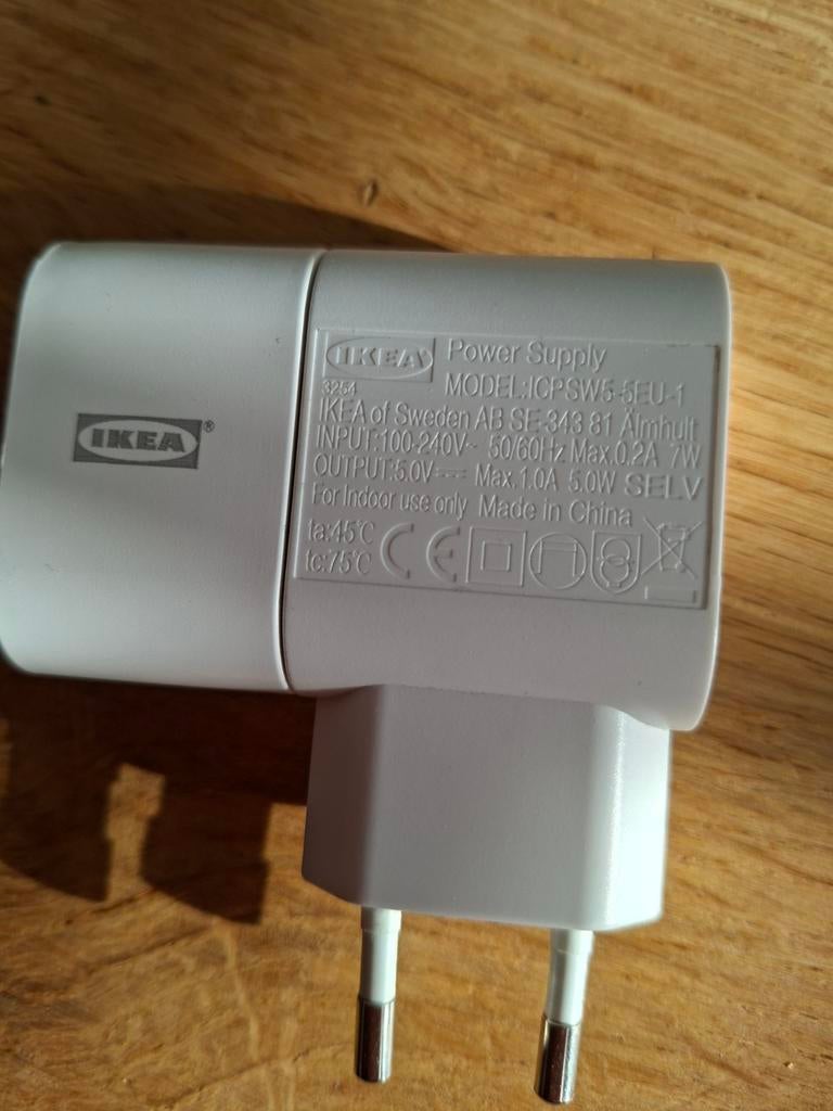 IKEA USB-oplader - 5V, 1A, 5W - Wit, Ophalen of Verzenden