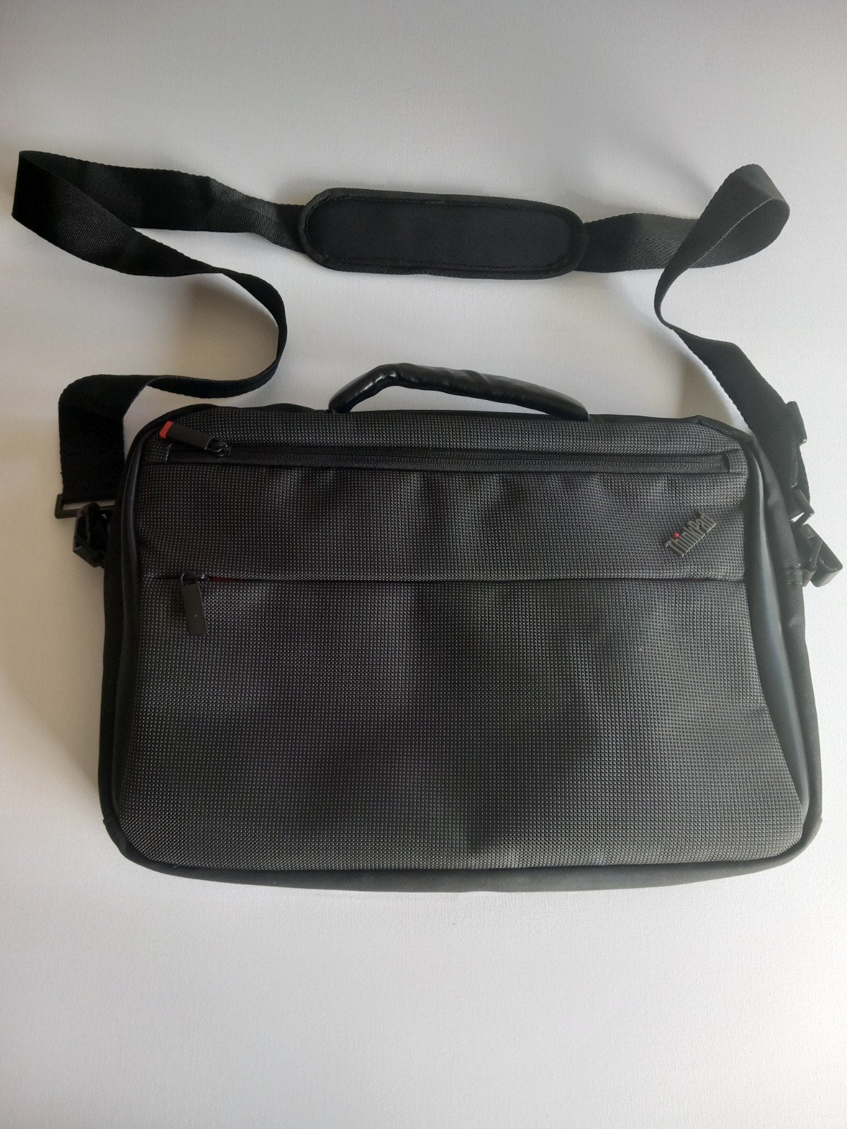 Lenovo ThinkPad 14 inch Laptoptas Schoudertas NIEUW, Computers en Software, Ophalen of Verzenden, 14 inch, Nieuw