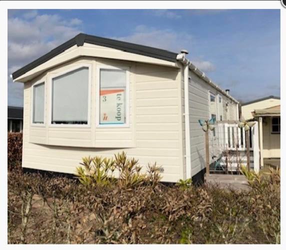 Stacaravan te koop op 45+camping ad IJssel, midden Nederland, Caravans en Kamperen, Stacaravans, Tot en met 3