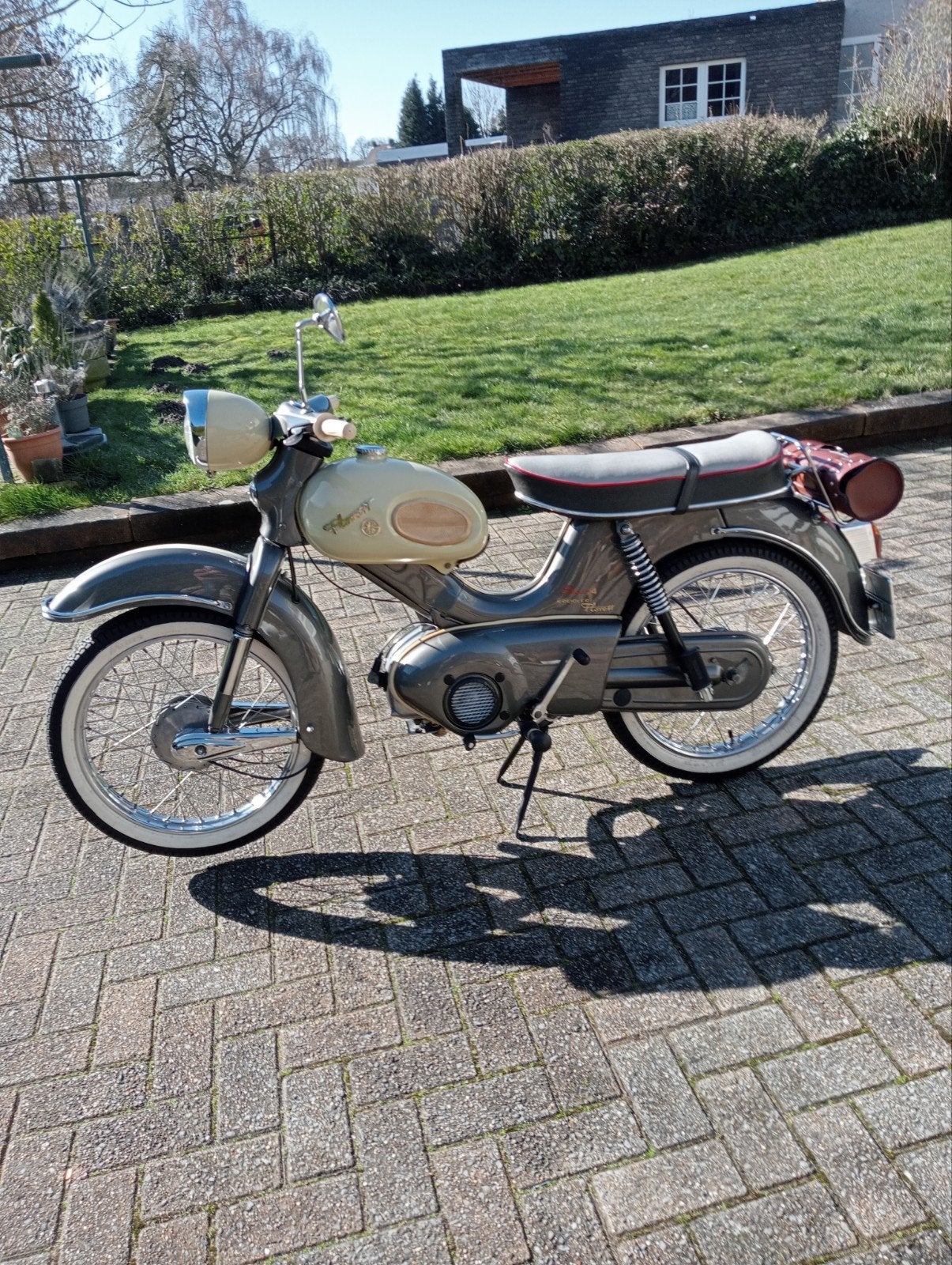 Kreidler Super 4 (motorfiets), Fietsen en Brommers, Ophalen, Overige modellen, Zo goed als nieuw, 4 versnellingen