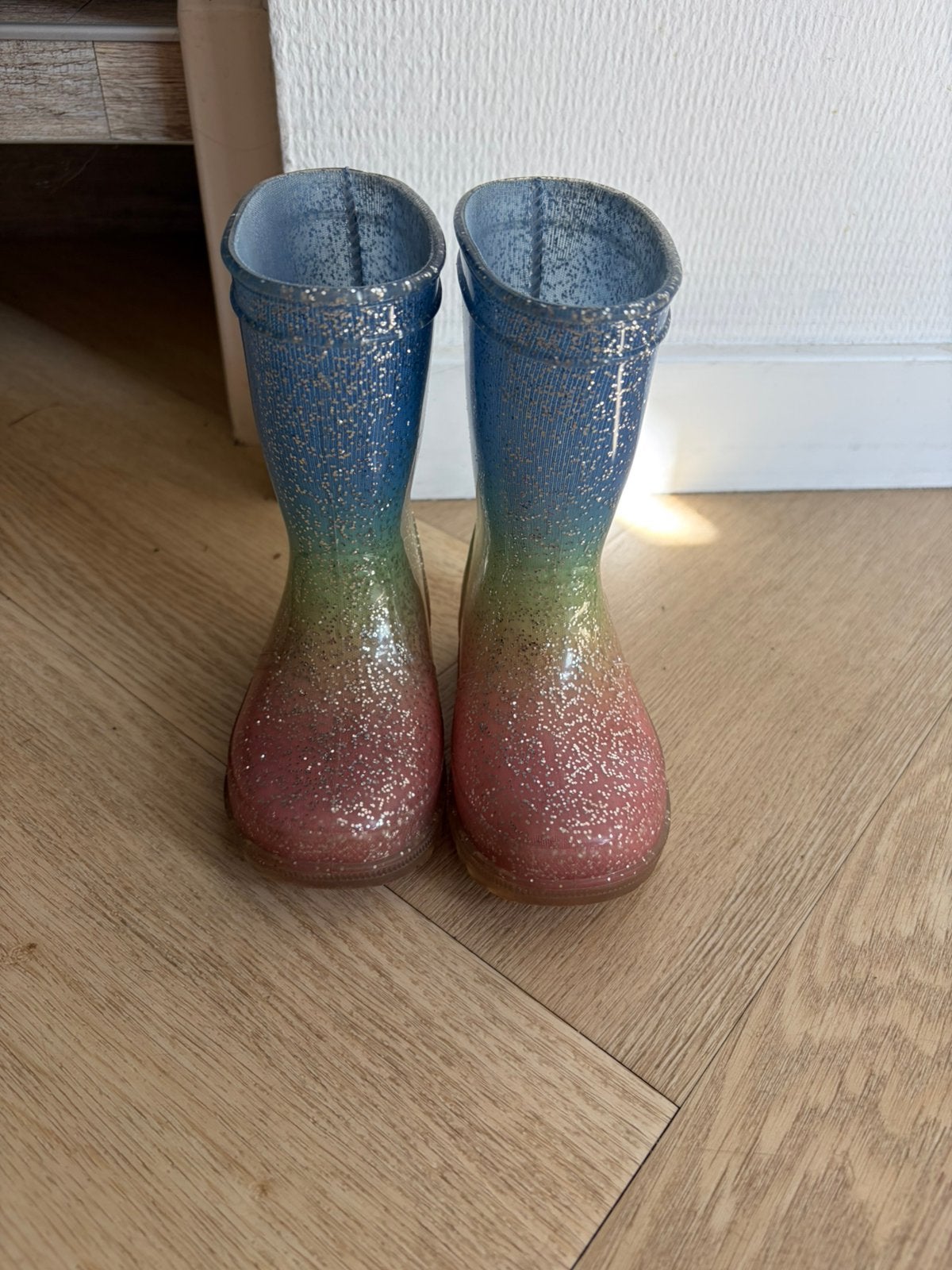 Regenboog glitter laarsjes met lampjes maat 23 Scapino, Meisje, Ophalen of Verzenden, Scapino, Laarzen