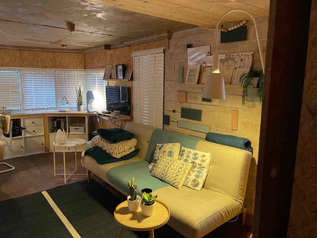 Tiny House te huur in bossen van Drenthe, Huizen en Kamers, Huizen te huur, Gieten, Overige soorten, Direct bij eigenaar, 2 kamers