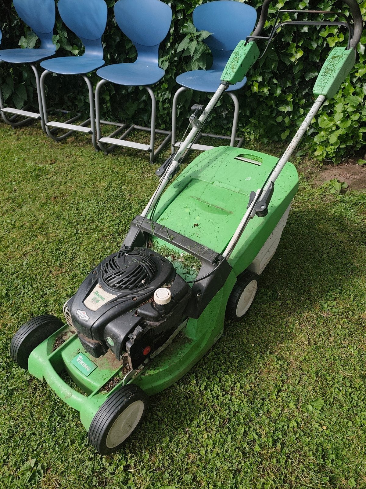 Viking benzine grasmaaier, Ophalen, Gebruikt