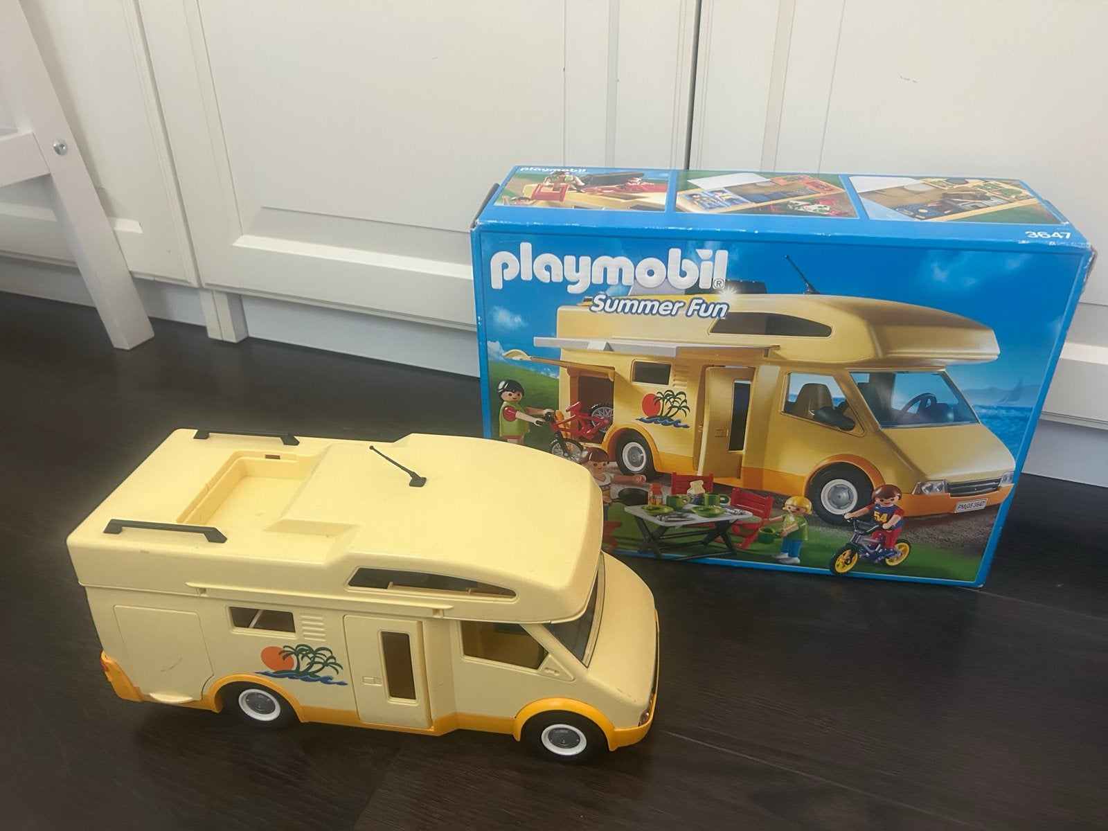 Playmobil 3647 camper - inclusief doos, Gebruikt, Losse onderdelen, Voertuig, Ophalen of Verzenden