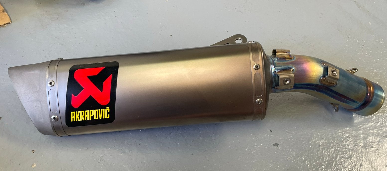Compleet titanium Akrapovic systeem Yamaha R1 zgan, Ophalen