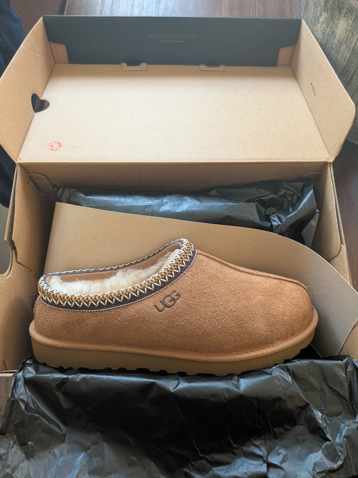Ugg Tasman pantoffels maat 42 nieuw, UGG, Bruin, Nieuw, Ophalen of Verzenden