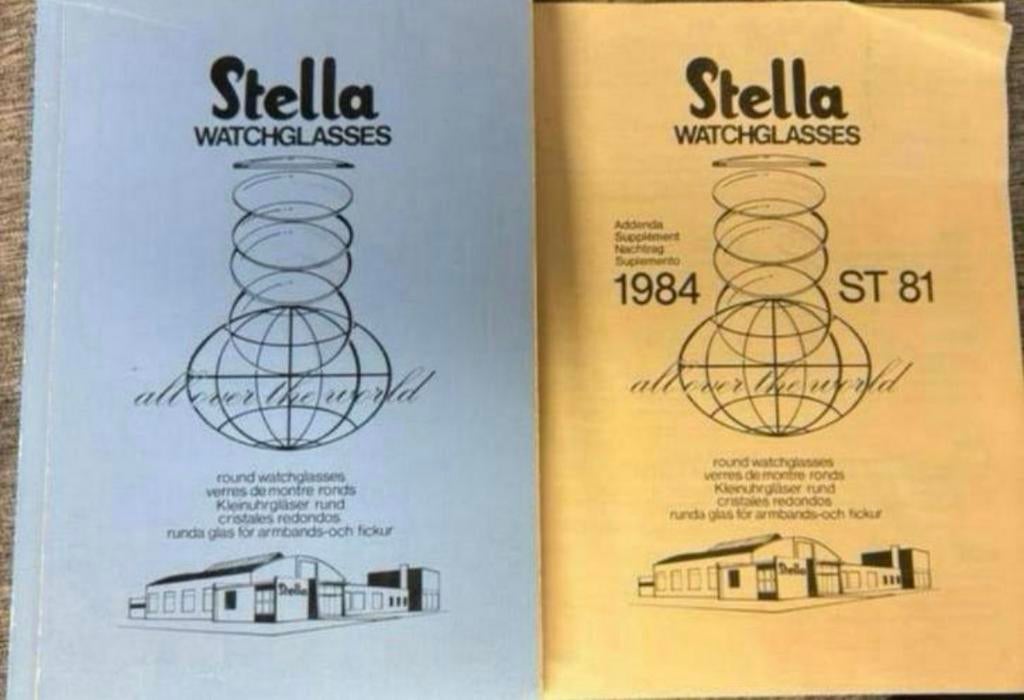 1x Stella horloge glazen boek 1984 en losse bijlage, Boeken, Verzenden, Gelezen, Catalogus