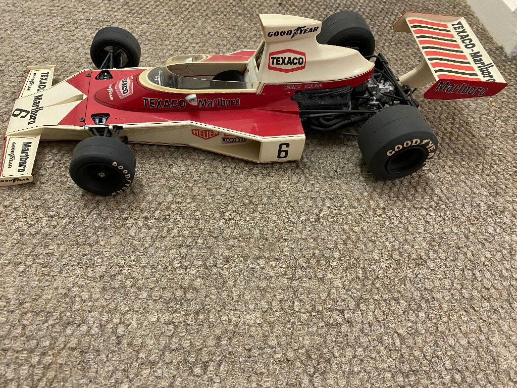 Tamiya 1.12 1974 Texaco Marlb*** M23 (McLaren Ford) 1974, Ophalen of Verzenden, Gebruikt, Auto