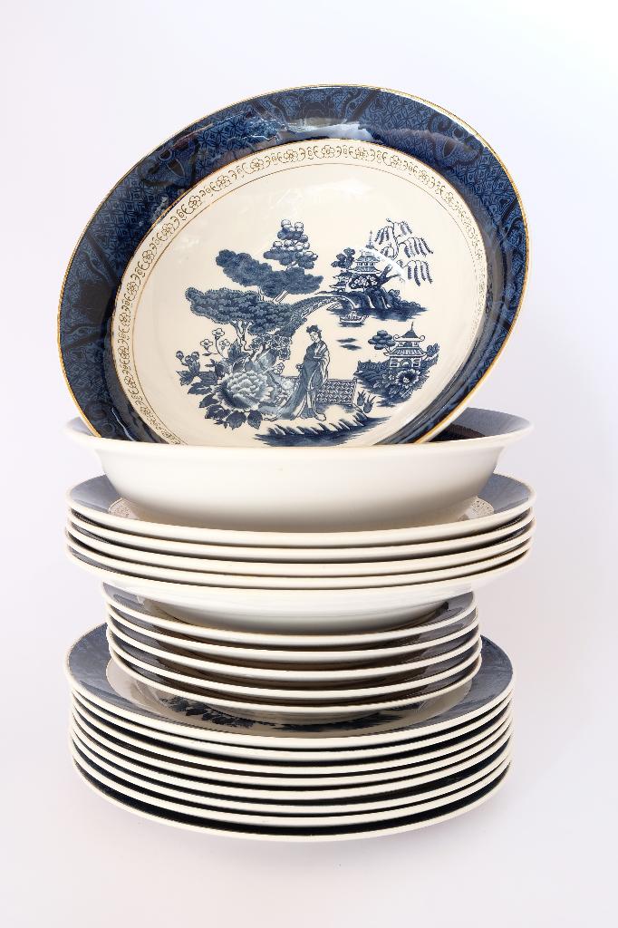 servies Double Phoenix  Japans  in mooie staat  borden, Ophalen of Verzenden