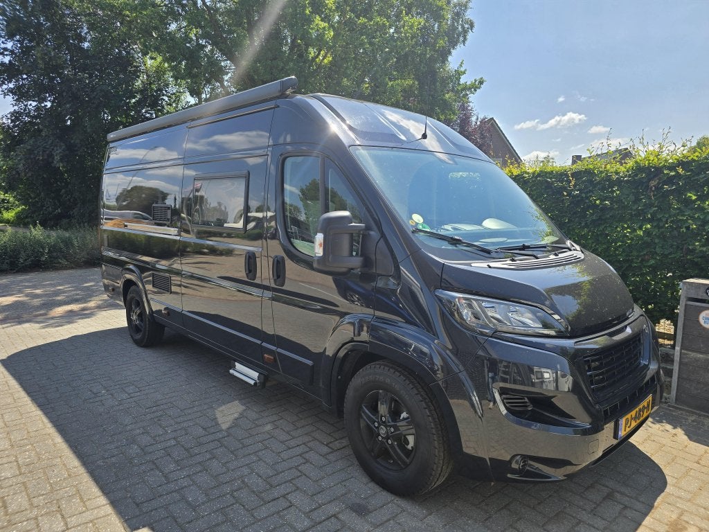 Bravia Mobil SWAN 636 Enkele bedden, NAP, airco 200 PK!, Caravans en Kamperen, Campers, Overige merken, Ringverwarming, 6 tot 7 meter
