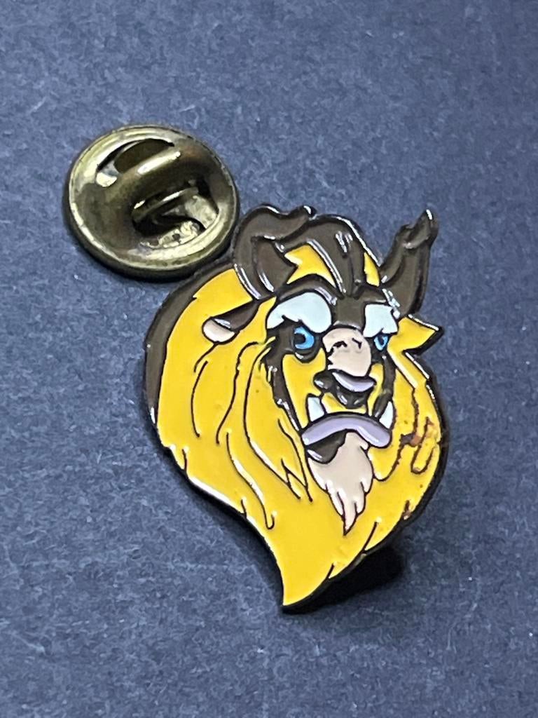Disney Belle en het Beest Pin - Het Beest, Assepoester of Belle, Overige typen, Ophalen of Verzenden, Zo goed als nieuw