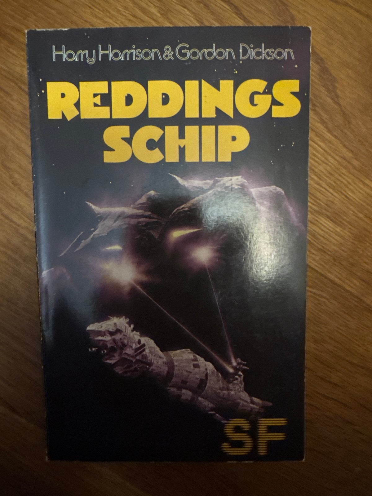Reddings Schip - Harry Harrison & Gordon Dickson SF Boek, Ophalen of Verzenden, Gelezen