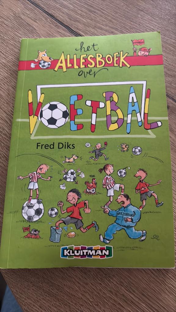 Het allesboek over voetbal, Ophalen of Verzenden, Nieuw, Non-fictie