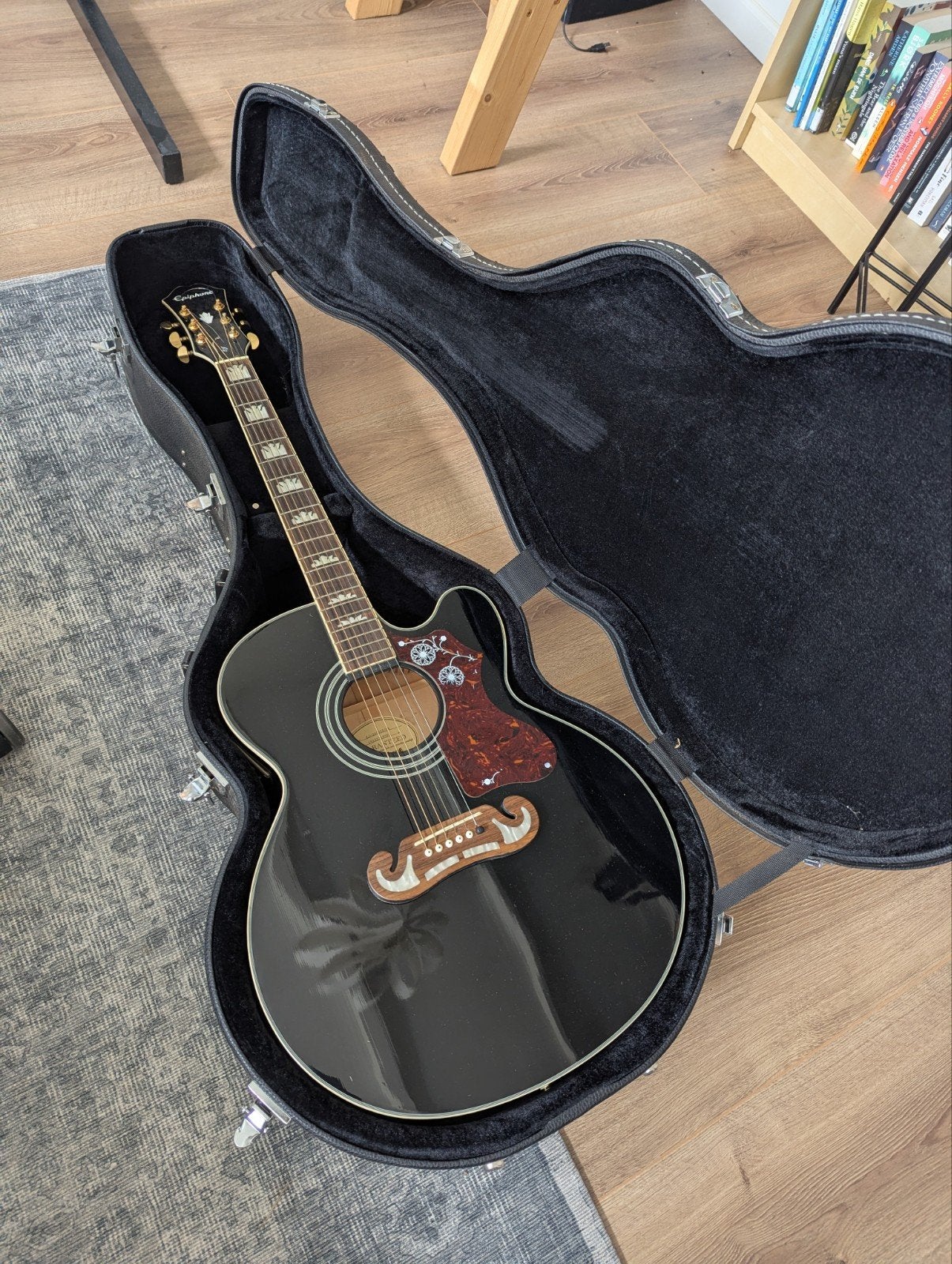 Epiphone EJ-200SCE, Ophalen of Verzenden, Gebruikt, Western- of Steelstringgitaar, Met koffer