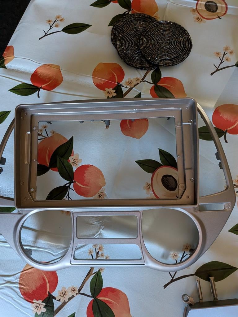 Te koop dashboard midden kap zilver, Auto-onderdelen, Interieur en Bekleding, Ophalen of Verzenden, Nieuw, Hyundai