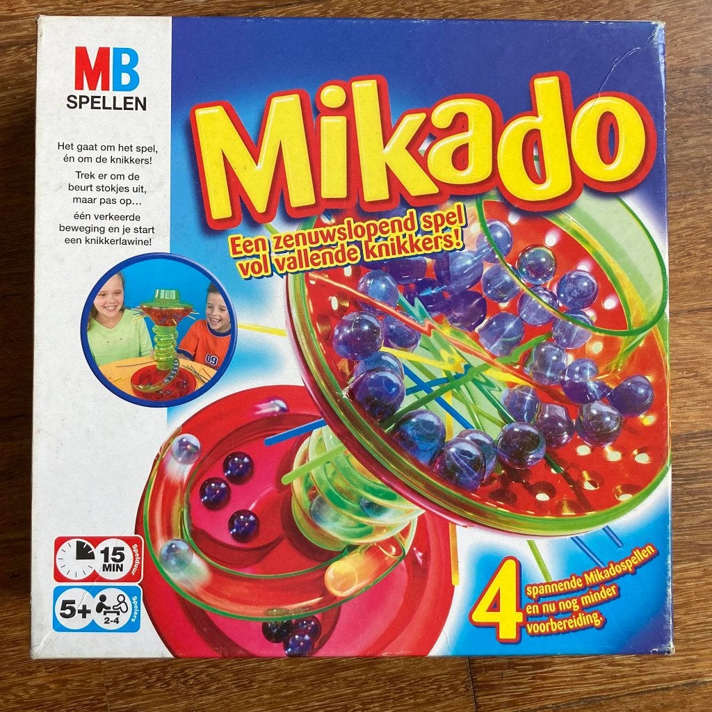 Mikado - 5+ - 2-4 - 15 min - 28 knikkers i.p.v 30, Ophalen of Verzenden, Gebruikt, MB Spellen