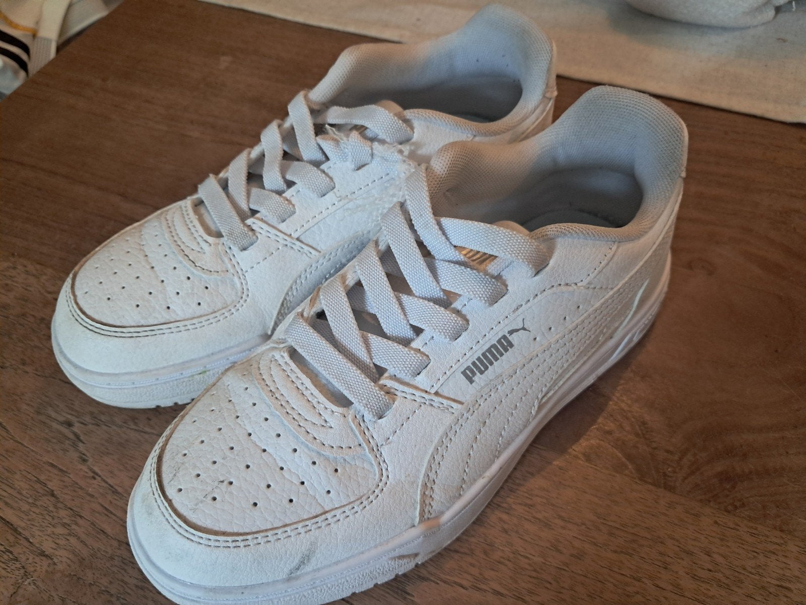 Puma Sneakers Maat 34 - Wit, Puma, Wit, Ophalen of Verzenden, Sneakers of Gympen