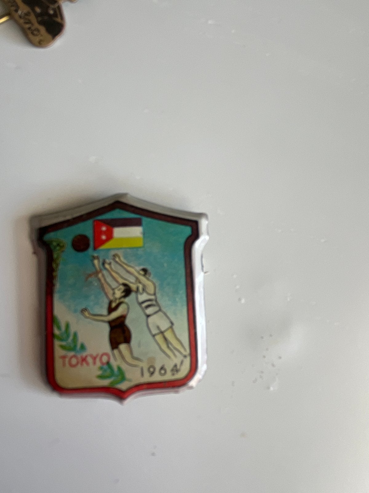Vintage Tokyo 1964 Olympische Spelen Speldje, Verzamelen, Ophalen of Verzenden, Gebruikt, Sport, Speldje of Pin