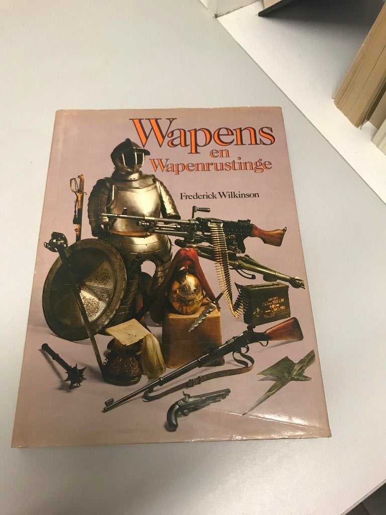 Wapens en wapenrustinge, Ophalen of Verzenden, Niet van toepassing, Gelezen, Algemeen