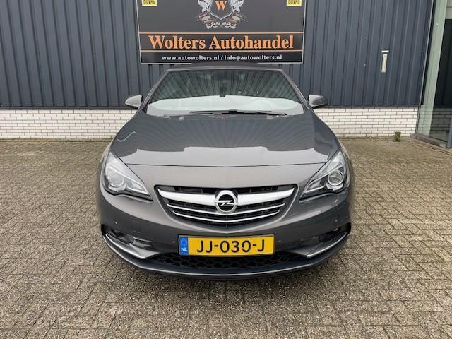 Opel Cascada 1.4 Turbo ecoFLEX Cosmo, Voorwielaandrijving, 4 cilinders, Cabriolet, 4 stoelen