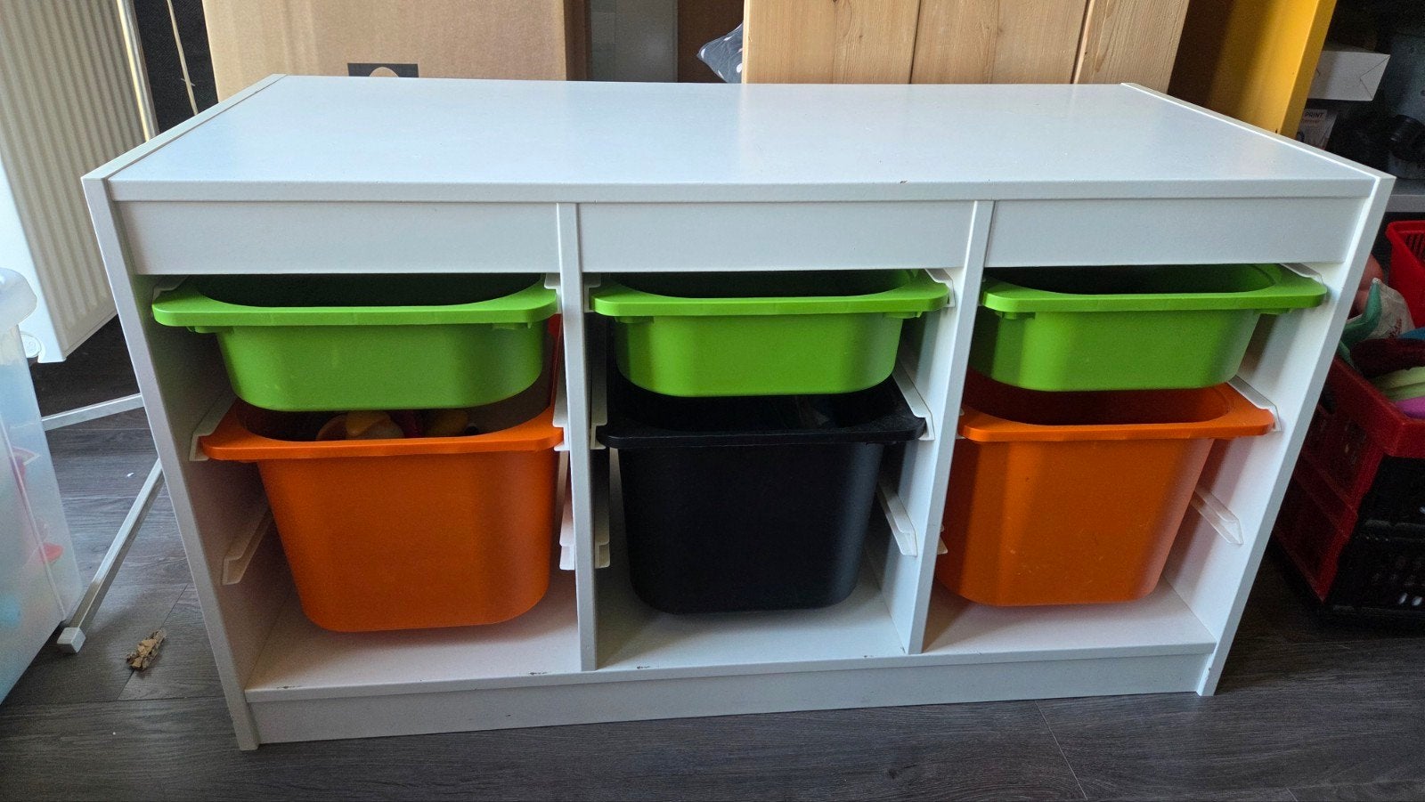 Witte IKEA Trofast kast met gekleurde bakken, Gebruikt, Kast, 75 tot 100 cm, Minder dan 50 cm