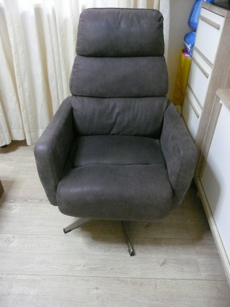 zeer nette draai fauteuil, Ophalen, Gebruikt, 75 tot 100 cm, 50 tot 75 cm
