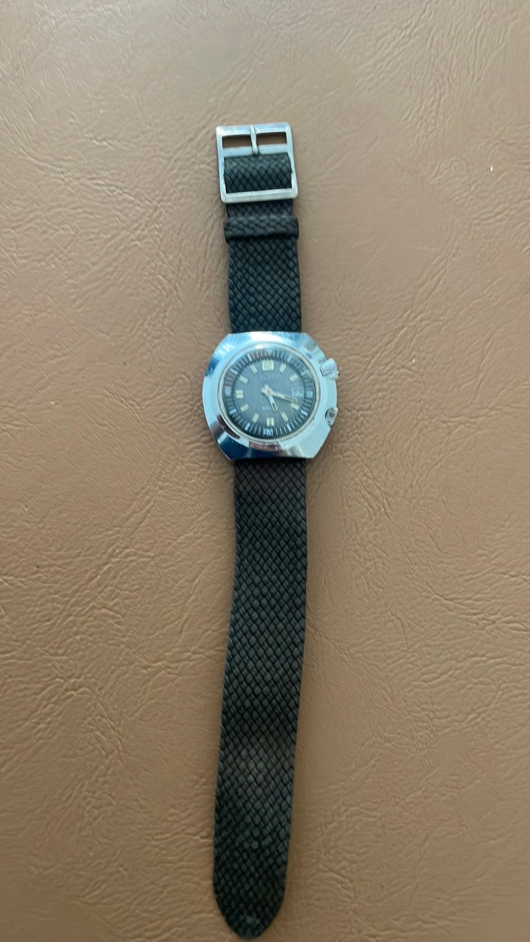Plato vintage horloge, Ophalen of Verzenden, Staal, Overige merken, 1960 of later