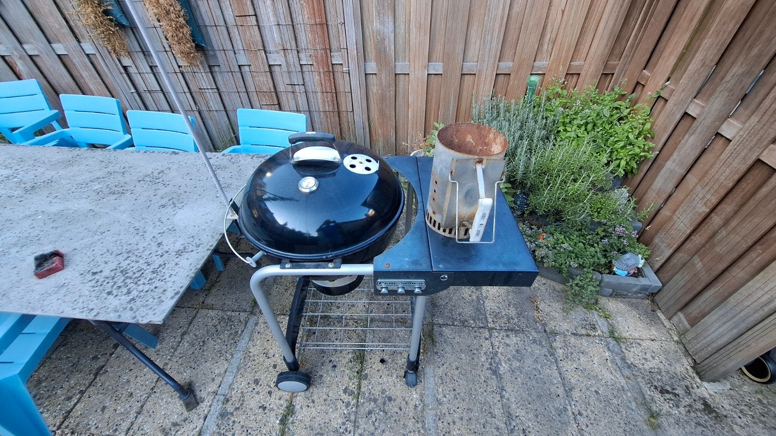 Weber Performer BBQ met lichte schade, Tuin en Terras, Ophalen, Gebruikt, Weber