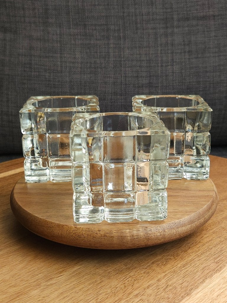 3 glazen waxinelichthouders kubus design, Waxinelichthouder, Ophalen of Verzenden, 6 cm, Glas
