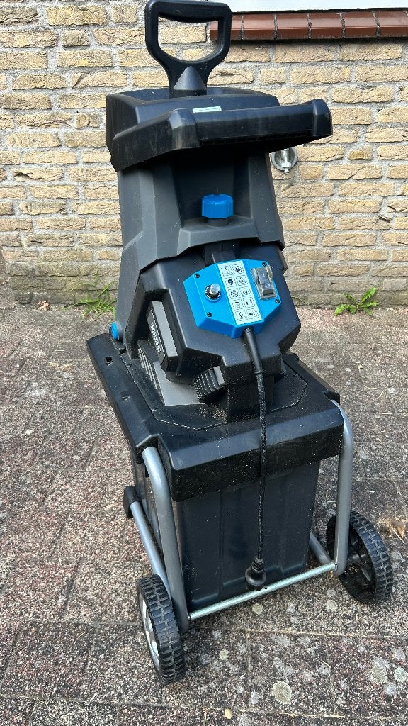 Elektrische Hakselaar met Opvangbak (Gamma), Ophalen, Gebruikt, Met opvangbak, Gamma