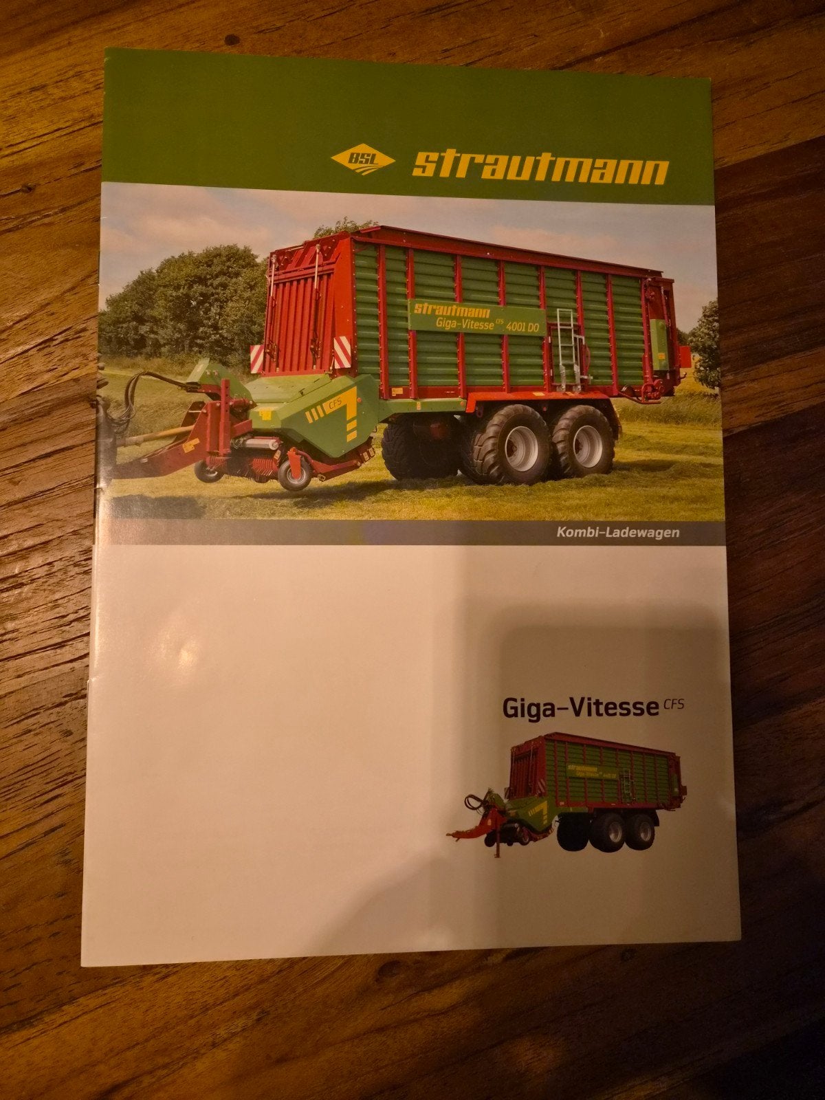 tractor folder Strautmann Giga-Vitesse Kombi-Ladewagen, Ophalen of Verzenden