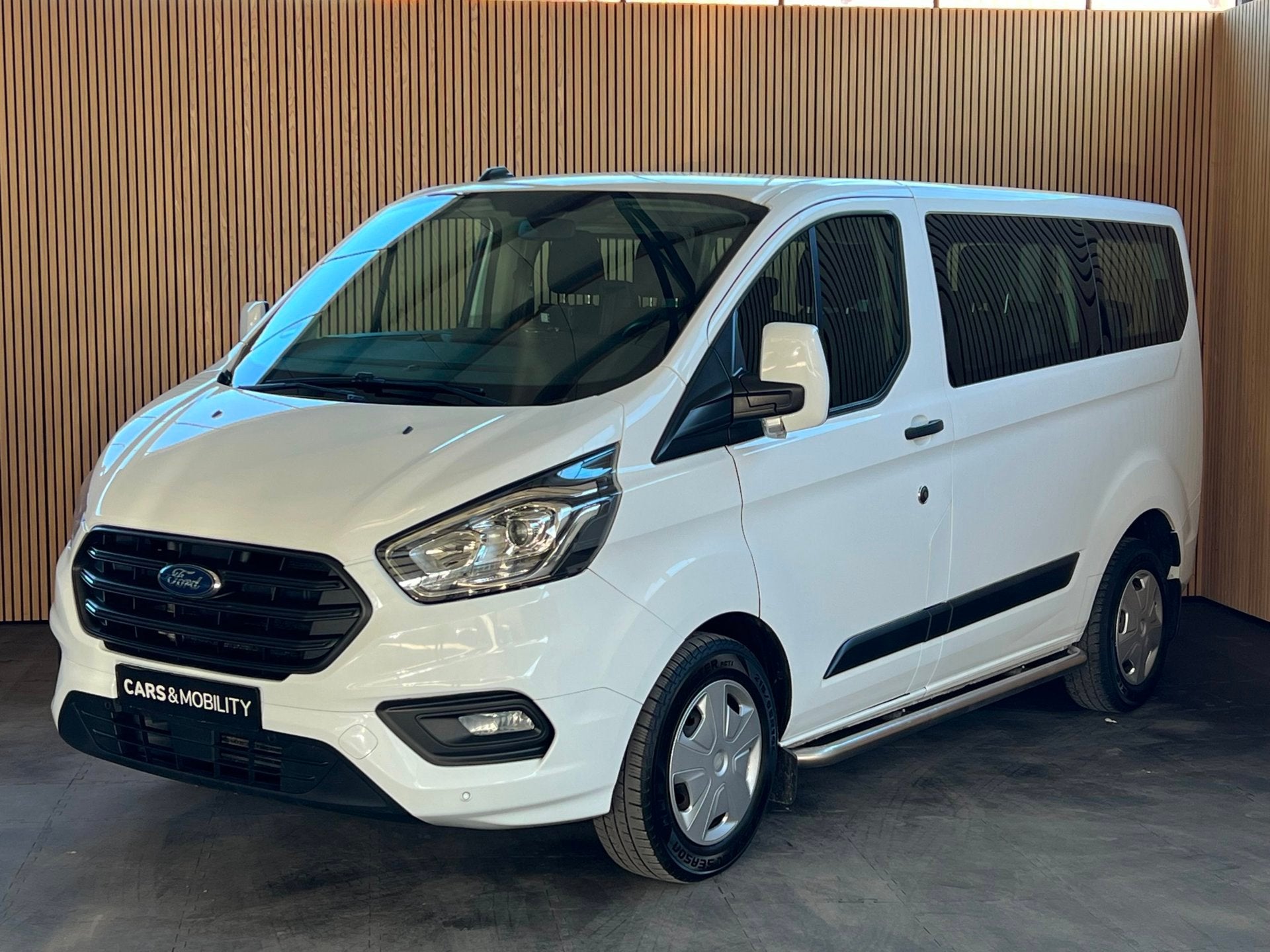 Ford Transit Custom 9-persoons – taxi klaar – direct inz, Auto's, Voorwielaandrijving, Euro 6, Wit, Bedrijf