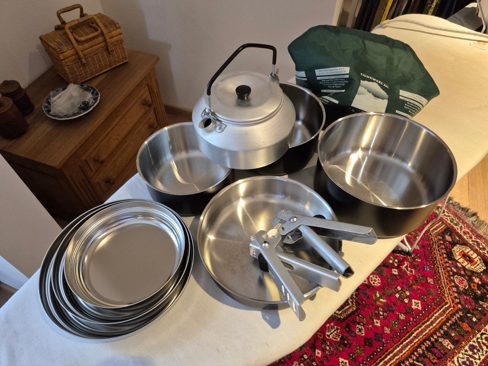Complete Camping Pannenset - Ideaal voor Outdoor Koken, Caravans en Kamperen, Ophalen of Verzenden, Zo goed als nieuw