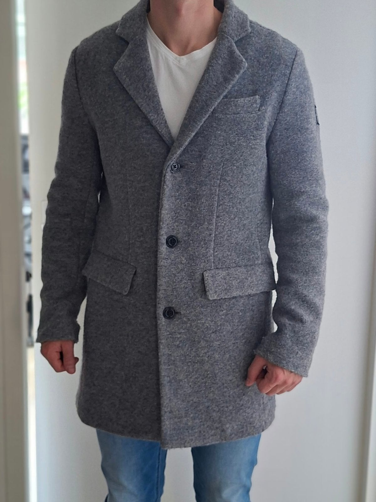 Mooie grijze wollen jas/mantel– DSTRenZED – stijlvol& netjes, Kleding | Heren, Ophalen of Verzenden, Zo goed als nieuw, Maat 56/58 (XL)