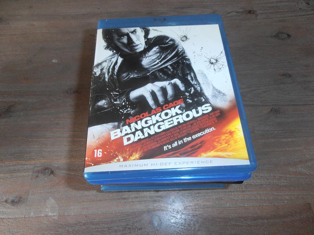 Bangkok Dangerous Blu-ray - Actie/Thriller met Nicolas Cage, Cd's en Dvd's, Blu-ray, Ophalen of Verzenden, Zo goed als nieuw, Thrillers en Misdaad