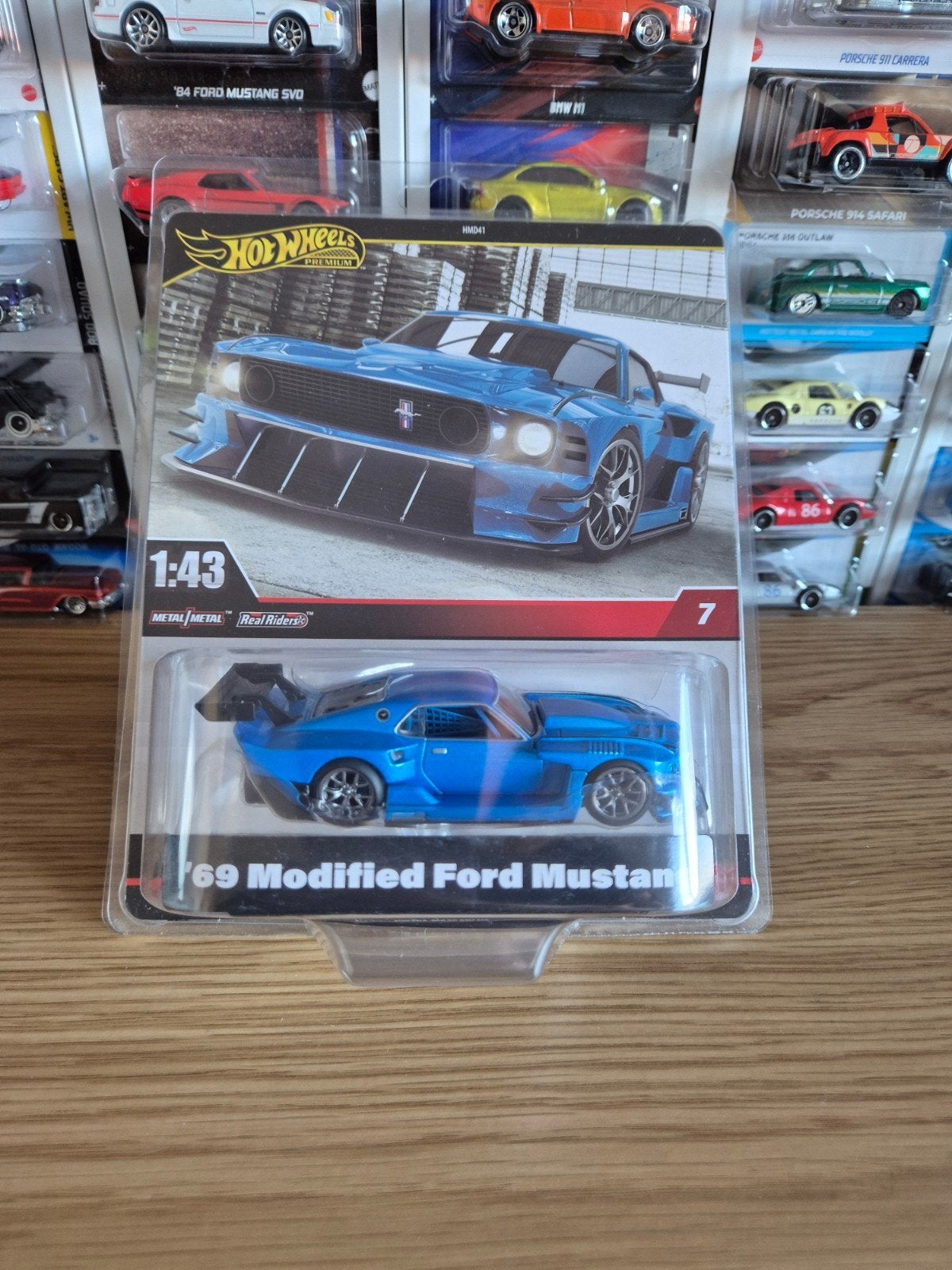 Hot wheels 1:43 '69 modified Ford Mustang, Ophalen of Verzenden, Zo goed als nieuw, Auto
