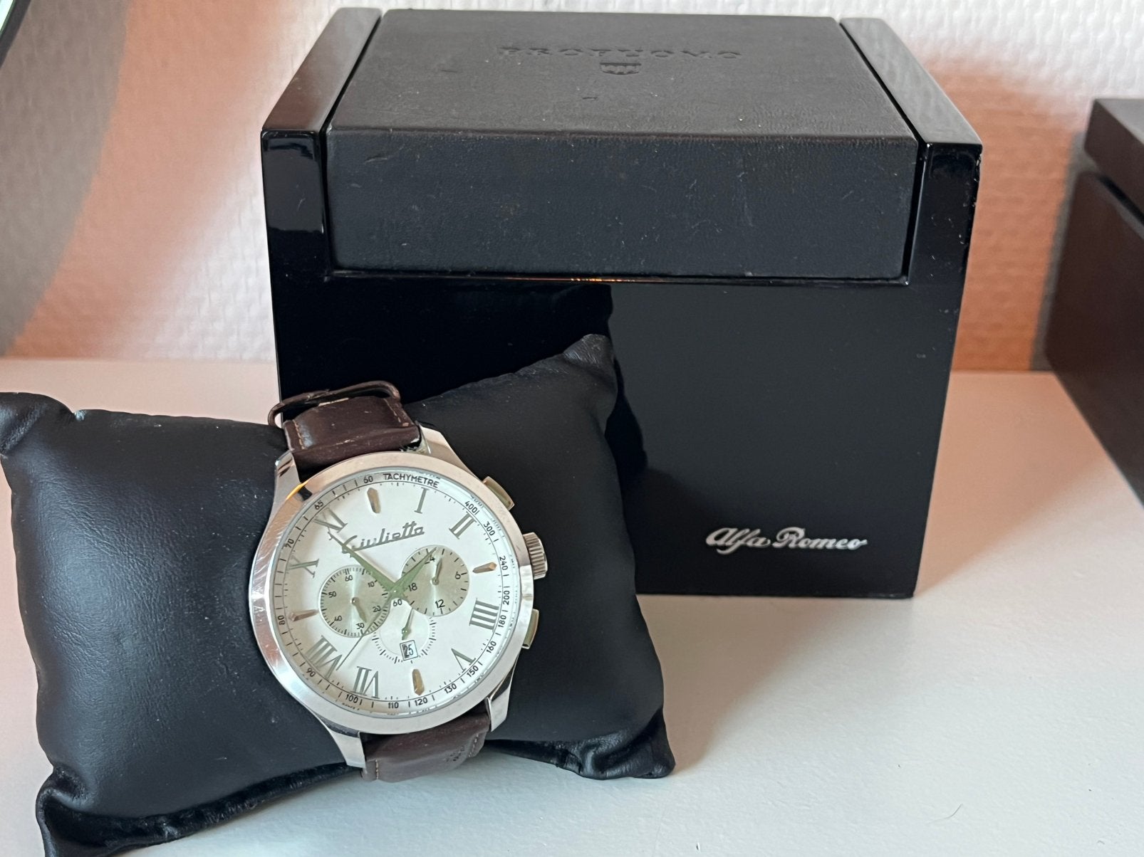 Alfa romeo guilietta horloge, Ophalen, Zo goed als nieuw, Overige merken