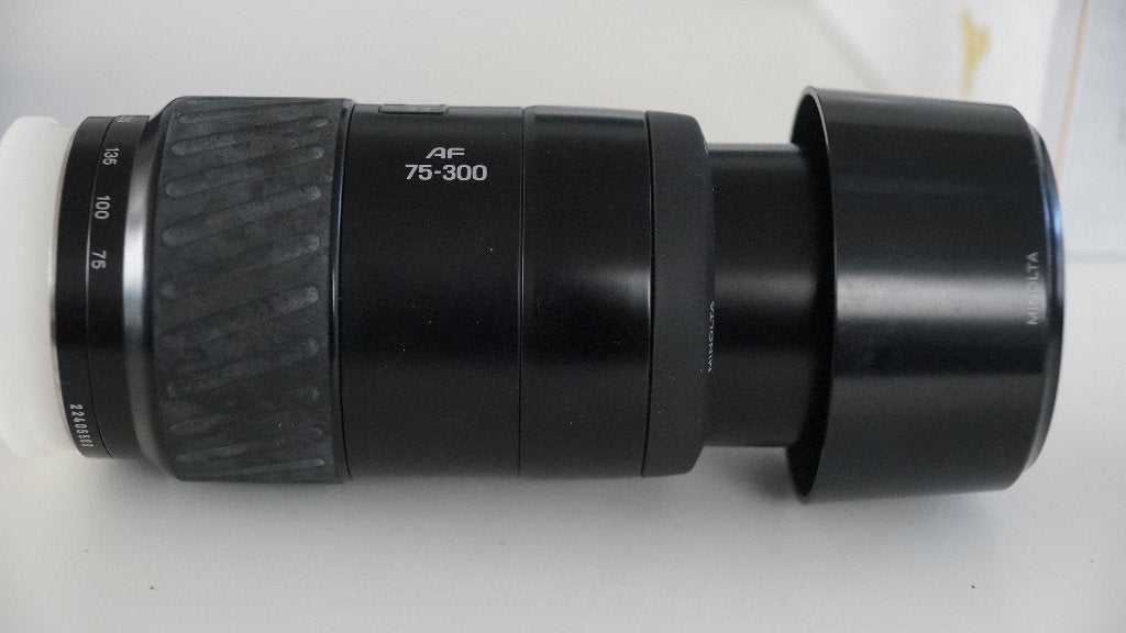 Minolta AF 75-300mm f/4.5-5.6 telelensgoede staat, Sony, Zonnekap, Refurbished, Telelens