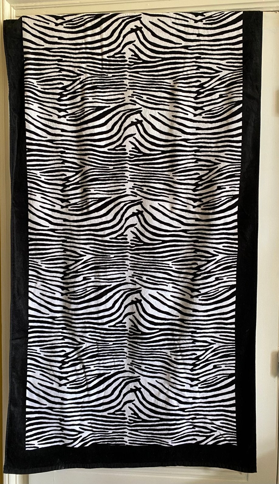 Strandlaken handdoek zebra motief, Ophalen, Zo goed als nieuw, Zwart, Handdoek