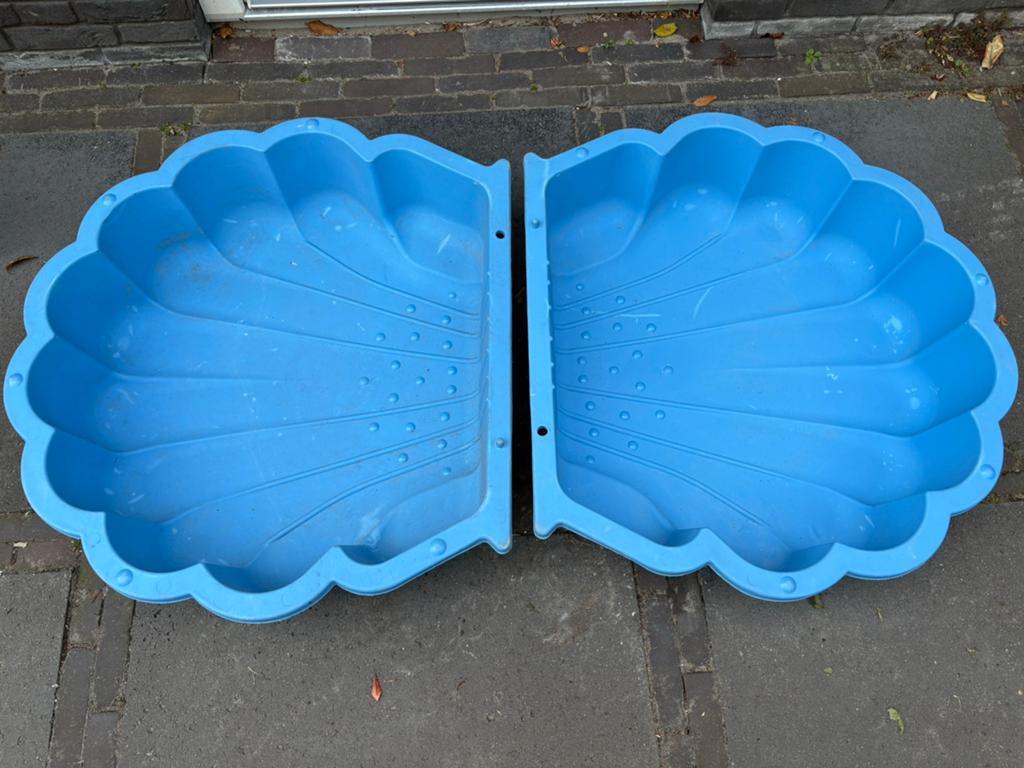 Zandbak schelpen met speelzand, Ophalen, Gebruikt