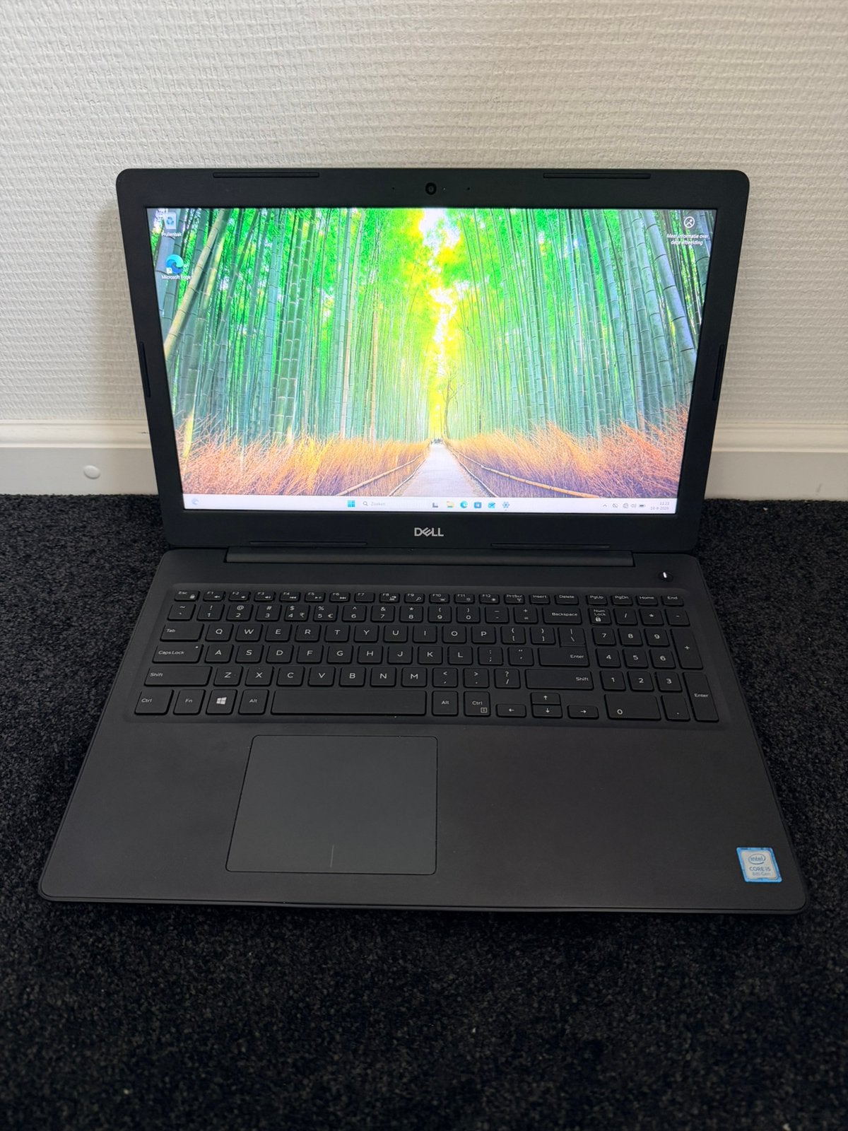 Dell Latitude 3590 i5-8250U laptop met Windows 11 en SSD, Gebruikt, 8 GB, Minder dan 2 Ghz, Ophalen of Verzenden