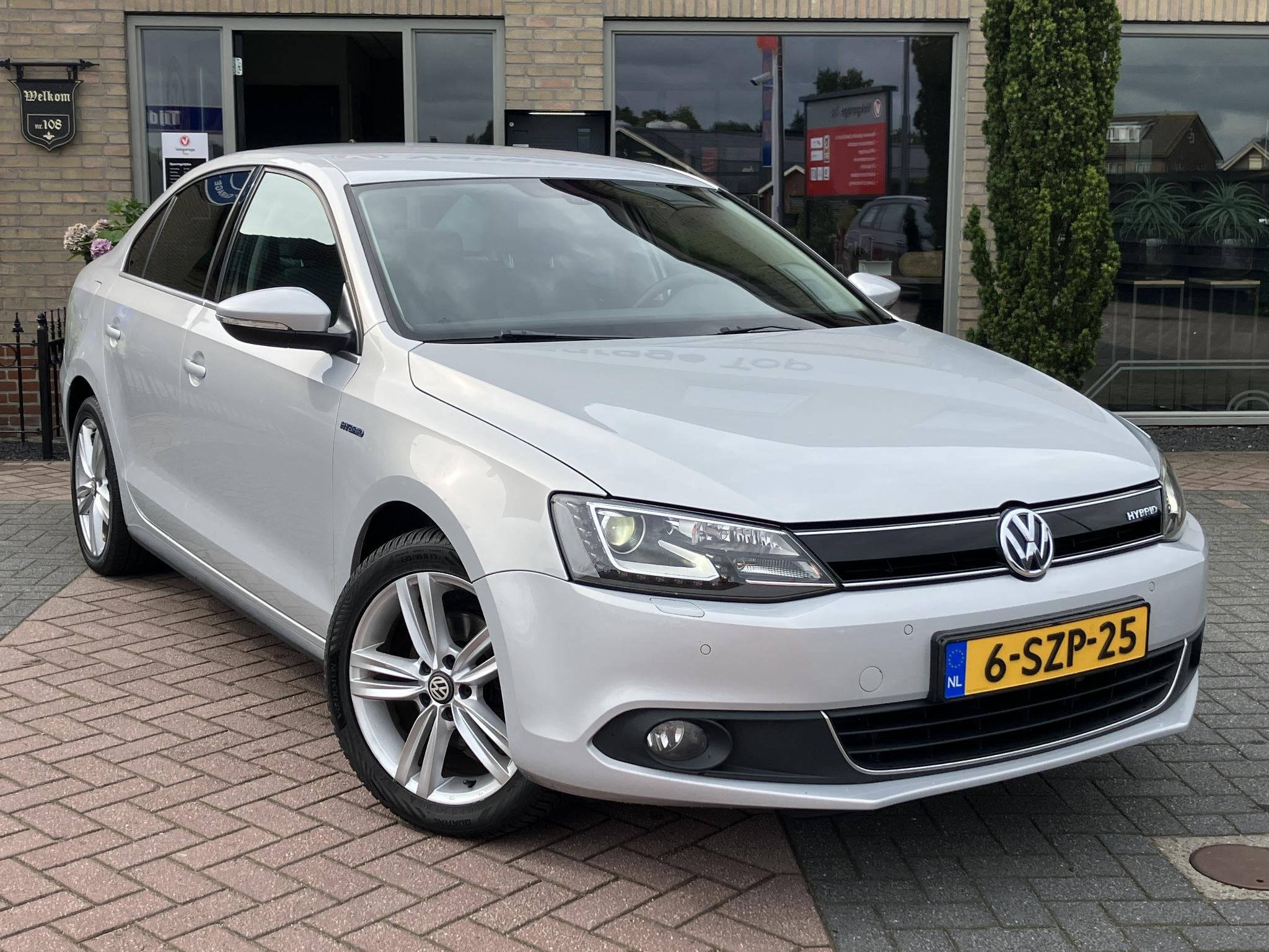 Volkswagen Jetta 1.4 TSI Hybrid Highline | Navi | Xenon | 10, Auto's, Stof, Gebruikt, 4 cilinders, Origineel Nederlands