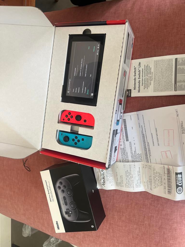 Nintendo Switch 2019 Upgrade met extra controller, Ophalen, Zo goed als nieuw