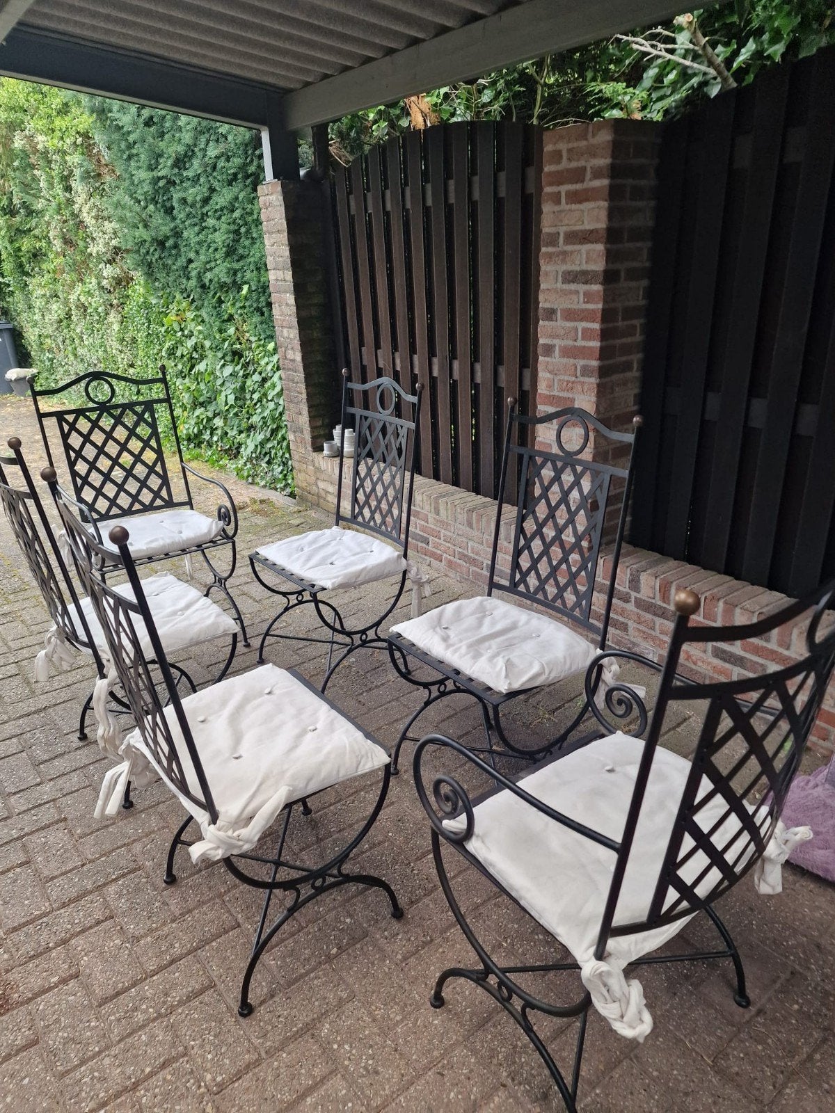 6 keer. gietijzeren stoel met kussen, Tuin en Terras, Overige materialen, Zo goed als nieuw, Stoel, Ophalen