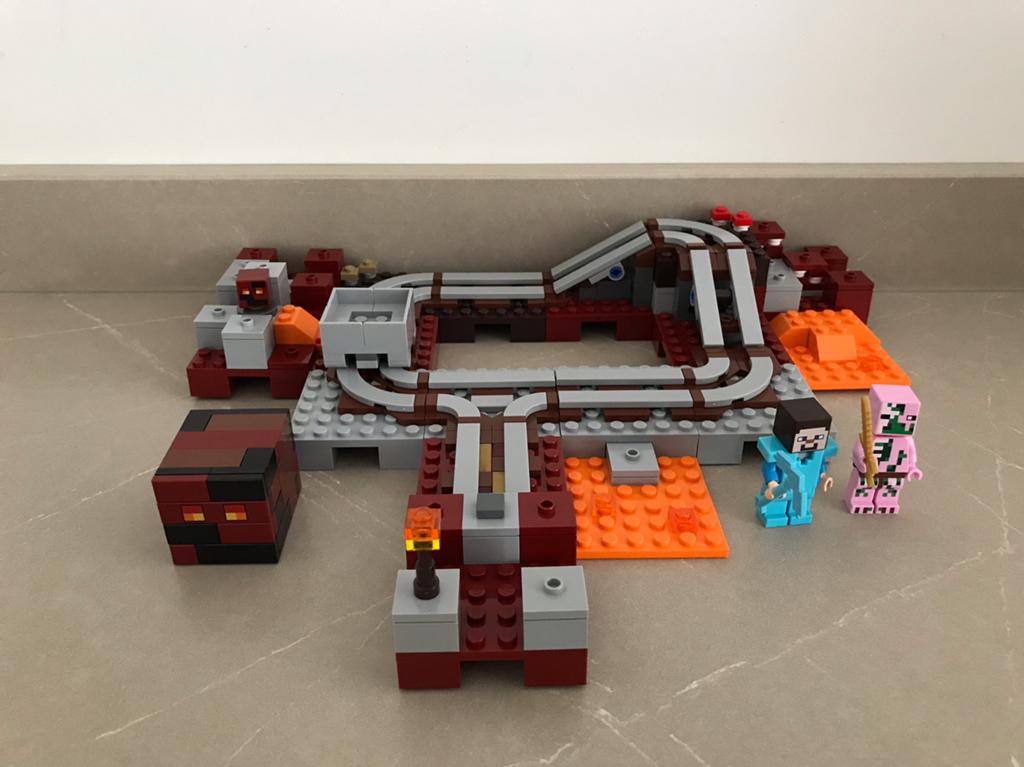 Lego minecraft set 21130, Minecraft, Lego, Ophalen of Verzenden, Zo goed als nieuw