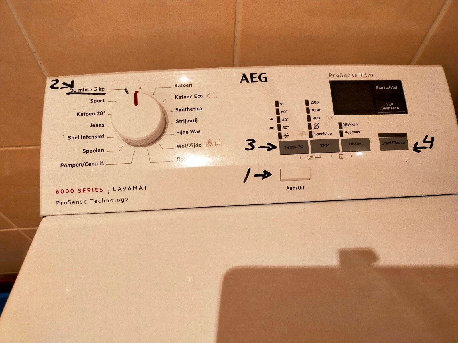 AEG Bovenlader Wasmachine - Zeer Goed Staat, Ophalen, 1200 tot 1600 toeren, 4 tot 6 kg, Bovenlader