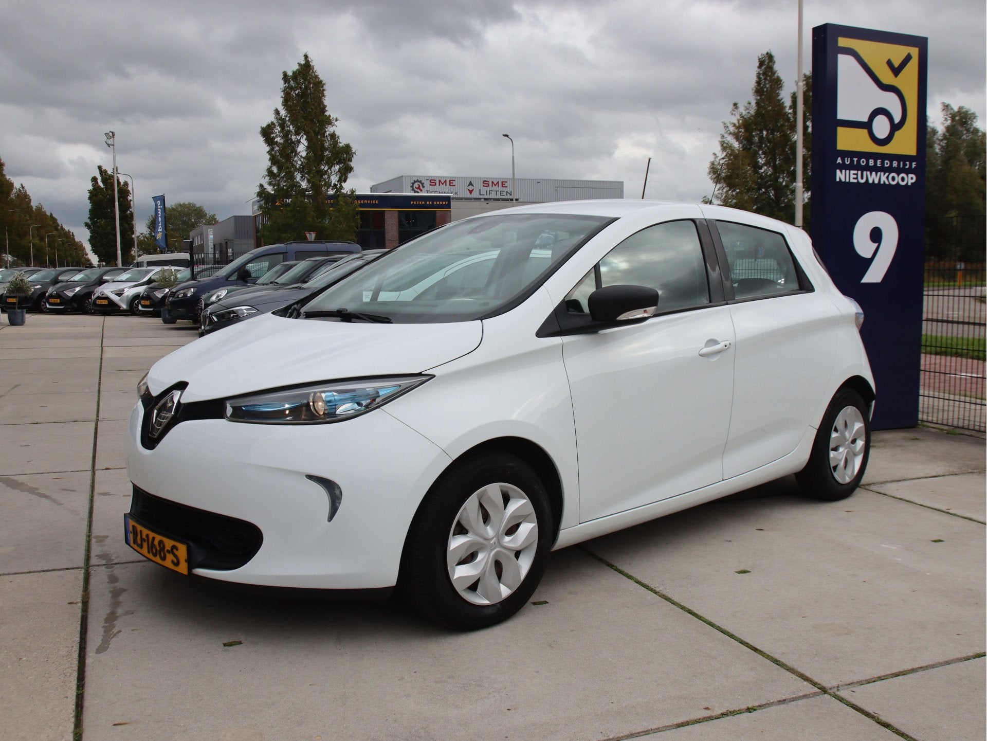 Renault ZOE R90 Life 41 kWh Koop accu, Navi, Climate, Keyles, Stof, Gebruikt, 135 min, Wit